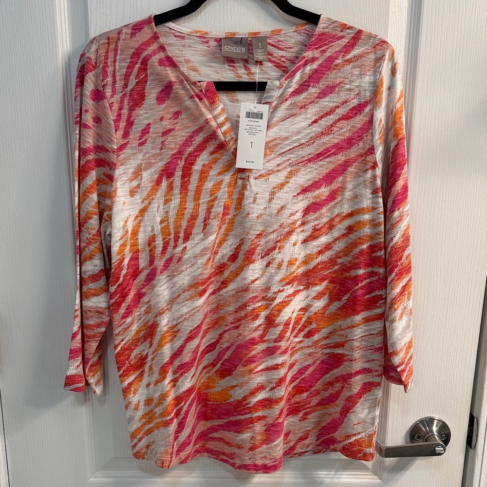 Beachy Chico's Vibrant Pink and Orange Abstract Wave Pattern 3/4 Sleeve- Size M